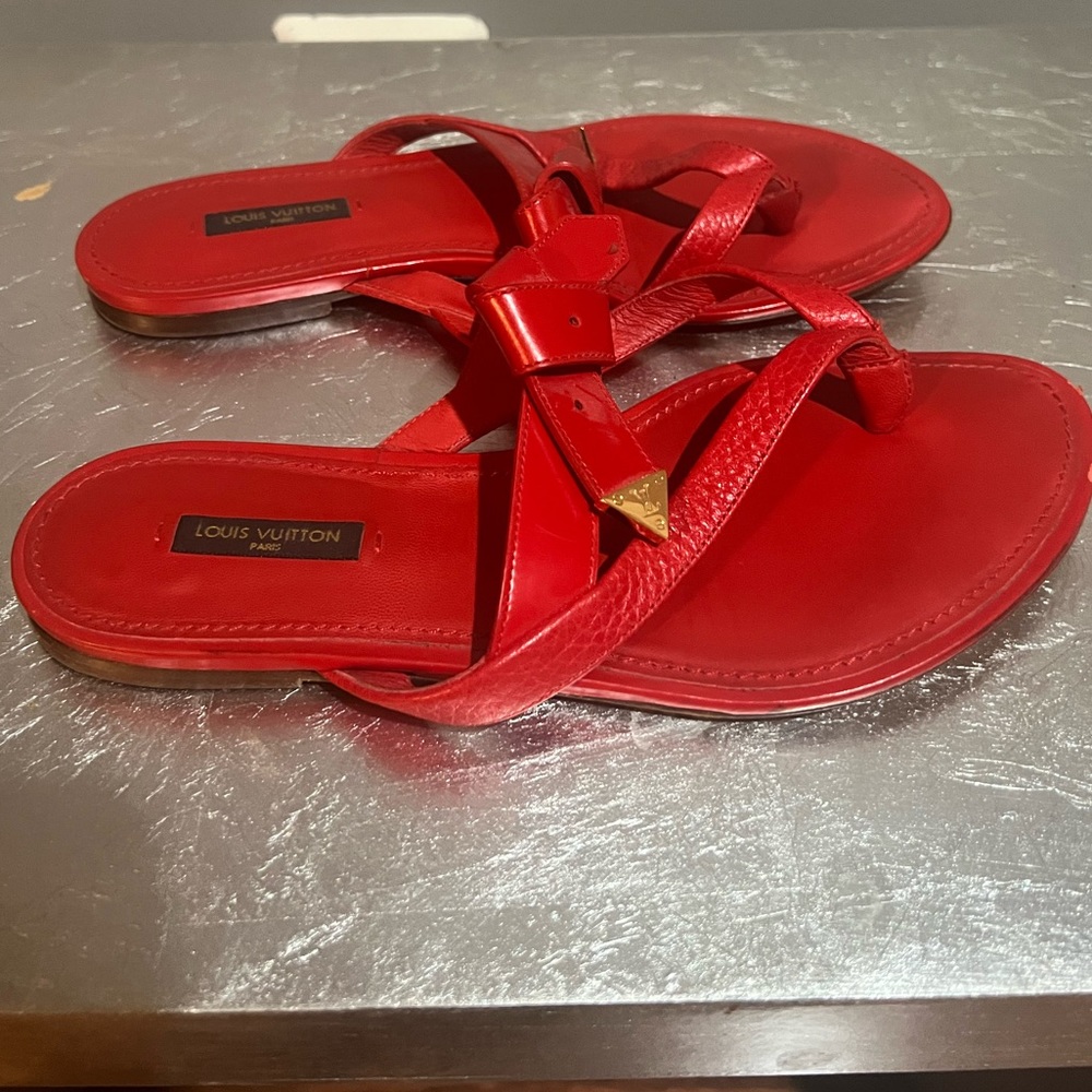 Louis Vuitton Sandals View 4